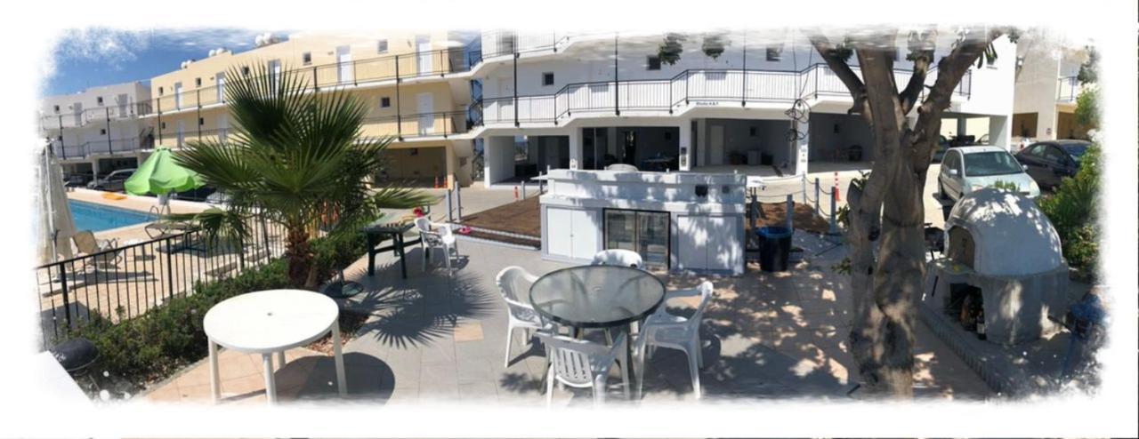 Panoramic Holidays Пейя Экстерьер фото